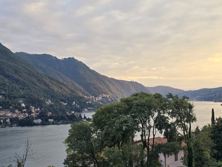 Image of the View of Lake Como